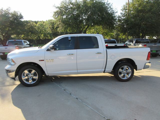 2015 Dodge Ram 1500 SLT Crew Cab SWB 2WD