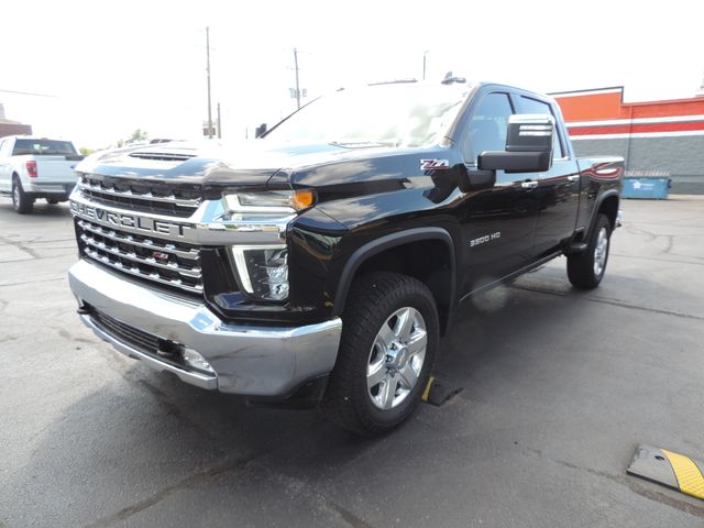 2021 Chevrolet Silverado 3500HD Crew Cab LTZ 4WD