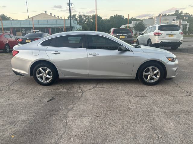 2016 Chevrolet Malibu LS