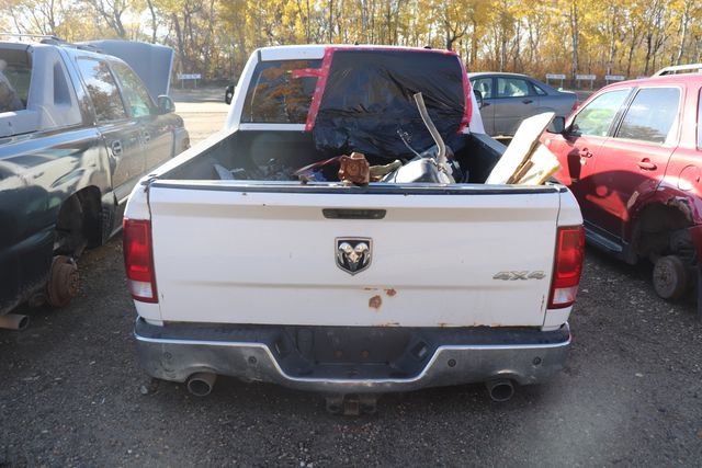 2012 RAM 1500 SLT Crew Cab 4WD