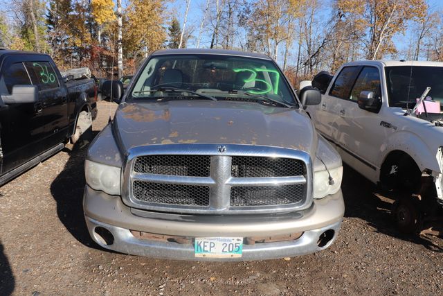 2005 Dodge Ram 1500 ST Short Bed 4WD