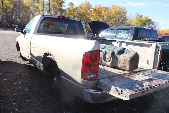 2005 Dodge Ram 1500 ST Short Bed 4WD