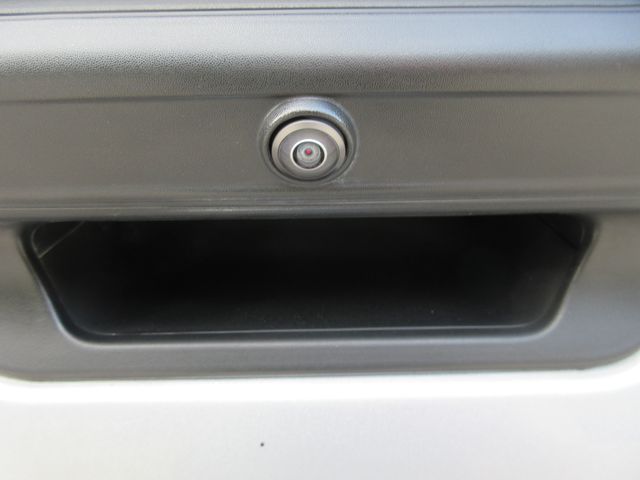 2022 RAM 2500 Tradesman Crew Cab 4WD