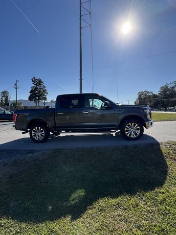 2016 Ford F-150 XTR 4X4 Crew Cab 5.0 V8