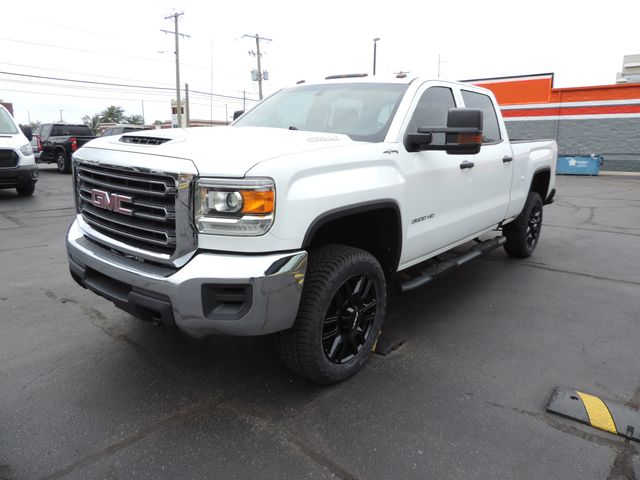 2018 GMC Sierra 3500HD Crew Cab W/T 4WD
