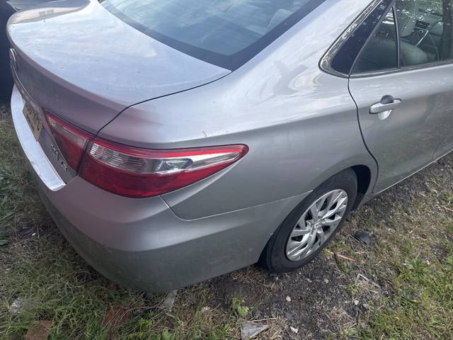 2016 Toyota Camry Hybrid