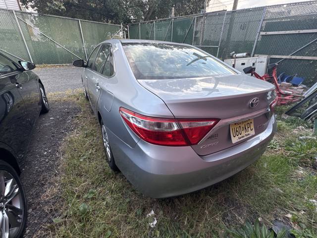 2016 Toyota Camry Hybrid