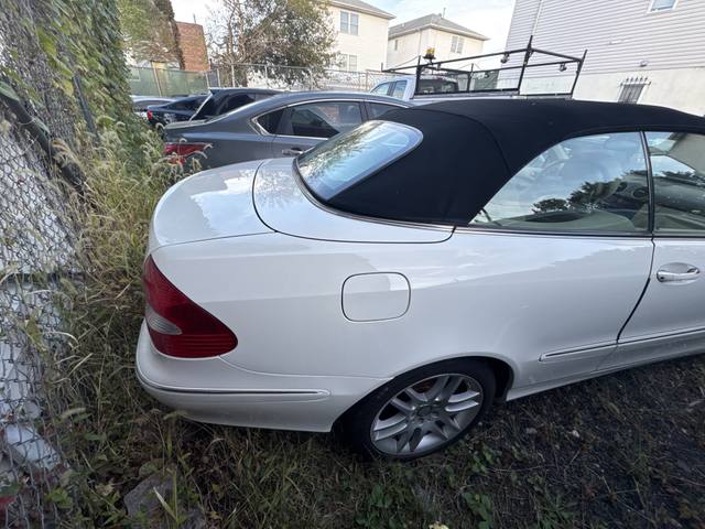 2009 Mercedes-Benz CLK-Class