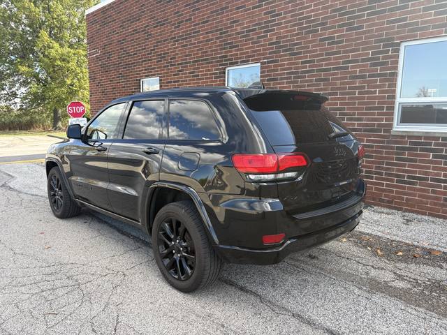 2018 Jeep Grand Cherokee Laredo 4WD