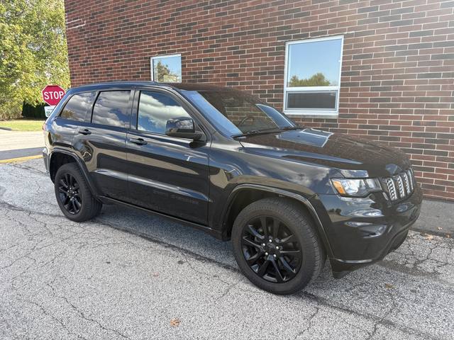 2018 Jeep Grand Cherokee Laredo 4WD