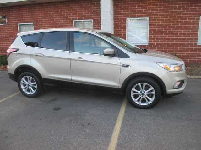 2017 Ford Escape SE FWD