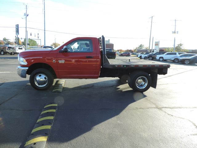 2012 RAM 3500 Reg. Cab ST Flatbed DRW 4WD