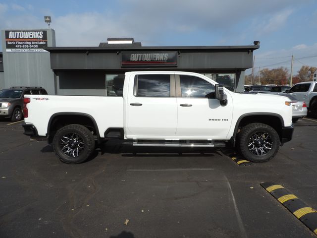 2022 Chevrolet Silverado 2500HD Crew Cab Custom 4WD