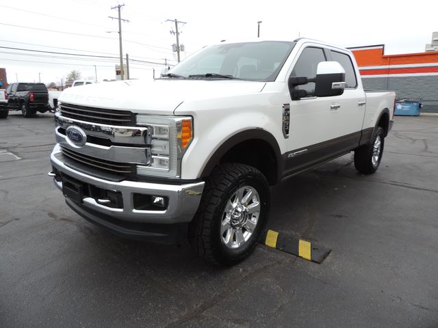 2017 Ford F-250 SD Crew Cab King Ranch FX4 4WD