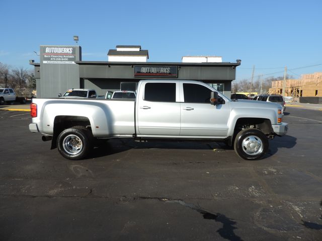 2016 Chevrolet Silverado 3500HD Crew Cab LT DRW 4WD