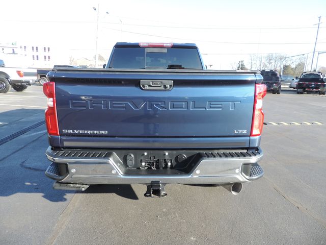 2022 Chevrolet Silverado 2500HD Crew Cab LTZ 4WD