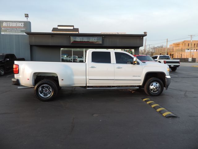 2019 GMC Sierra 3500HD Crew Cab SLT DRW 4WD