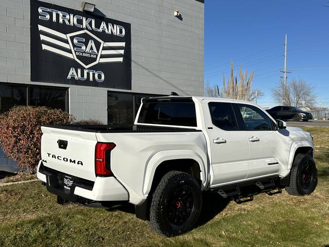2024 Toyota Tacoma SR5 4WD