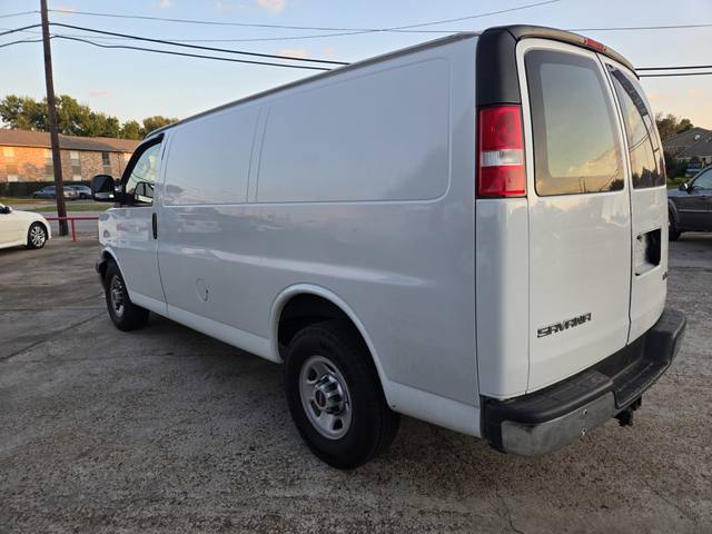 2017 GMC Savana G2500 Cargo