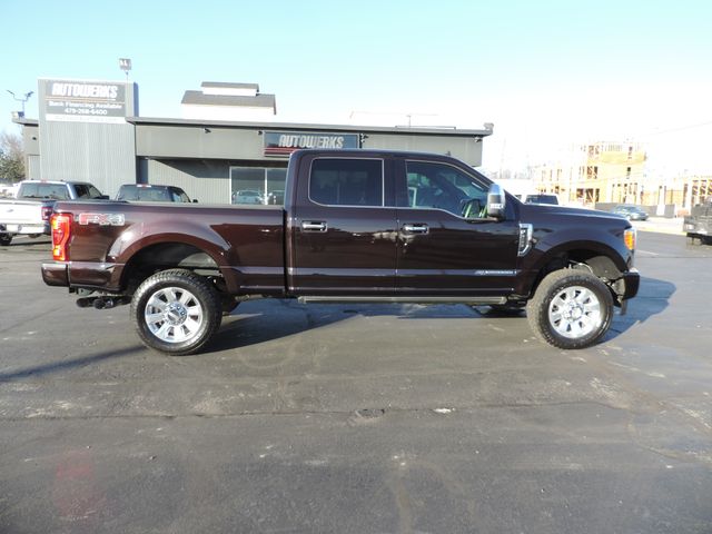 2019 Ford F-250 SD Crew Cab Platinum FX4 4WD