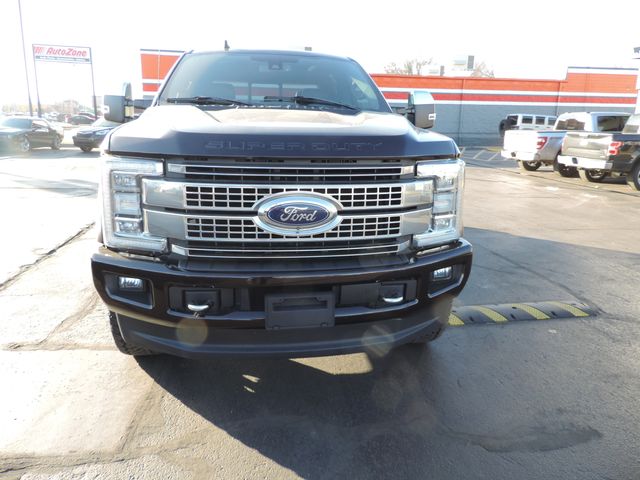 2019 Ford F-250 SD Crew Cab Platinum FX4 4WD