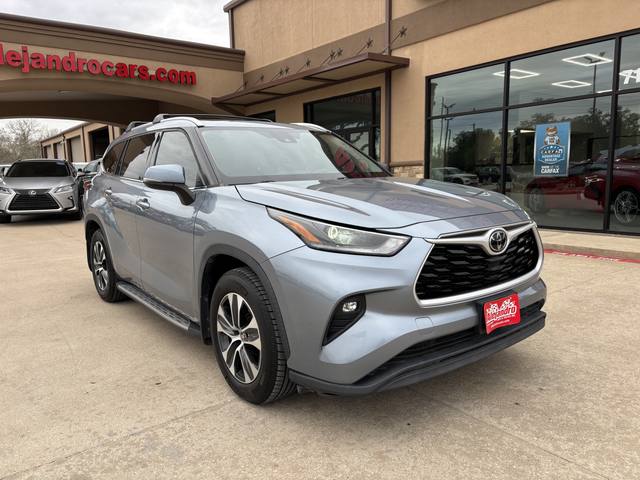 2021 Toyota Highlander XLE FWD V6