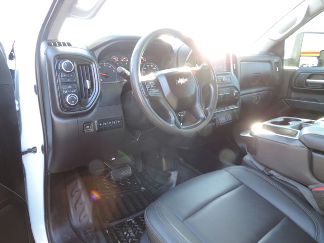 2023 Chevrolet Silverado 3500HD Reg. Cab W/T Flatbed DRW 4WD