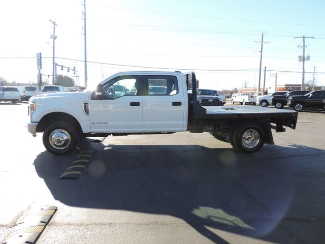 2022 Ford F-350 SD Crew Cab XL Flatbed DRW 4WD