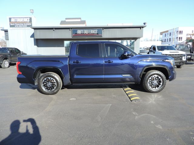2022 Toyota Tundra CrewMax Platinum 4WD