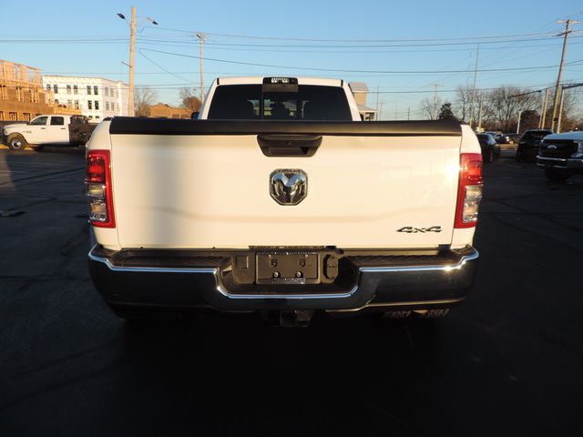 2024 RAM 3500 Crew Cab Tradesman DRW 4WD