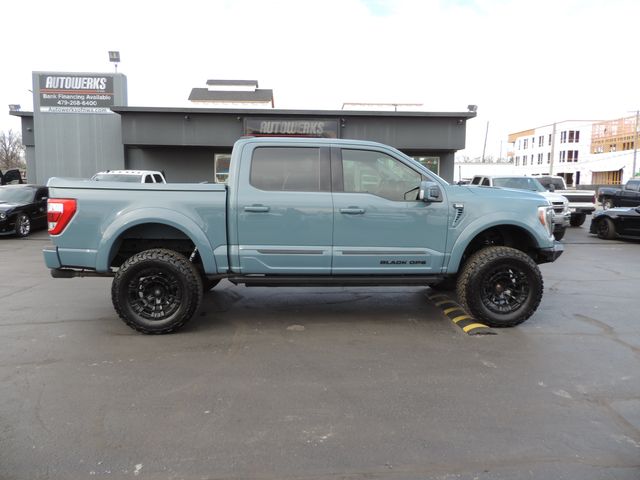 2023 Ford F-150 SuperCrew Lariat Black Ops 4WD