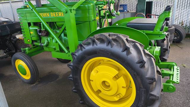 1947 John Deere M
