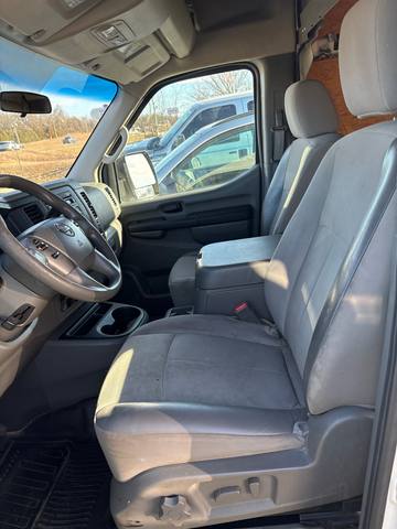 2012 Nissan NV Cargo 2500 HD SV V6 High Roof