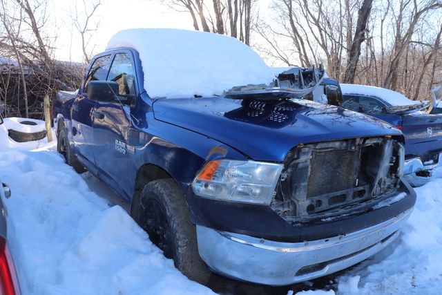 2017 RAM 1500 Tradesman Crew Cab SWB 4WD