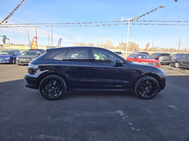 2022 Porsche Macan GTS