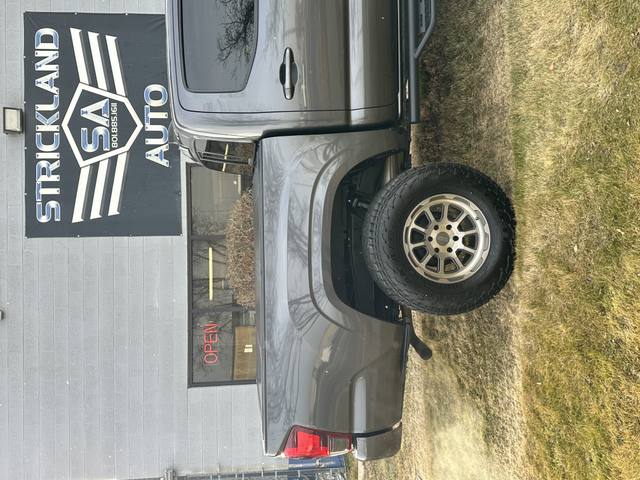 2023 Toyota Tacoma SR5 4WD V6