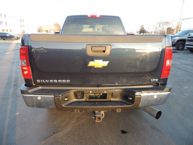 2009 Chevrolet Silverado 2500HD Crew Cab LTZ 4WD