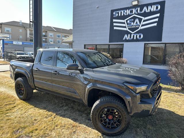 2025 Toyota Tacoma SR5 4WD