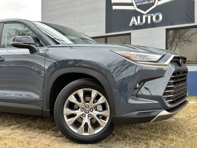 2025 Toyota Grand Highlander Limited AWD