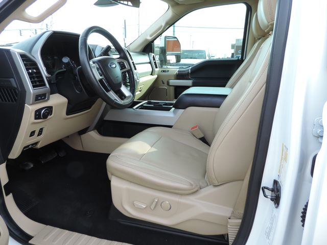 2019 Ford F-350 SD Crew Cab Lariat FX4 DRW 4WD 