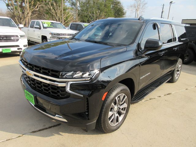 2023 Chevrolet Suburban LS