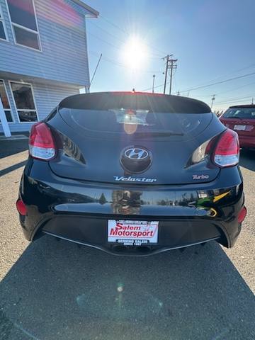 2016 Hyundai Veloster Turbo 