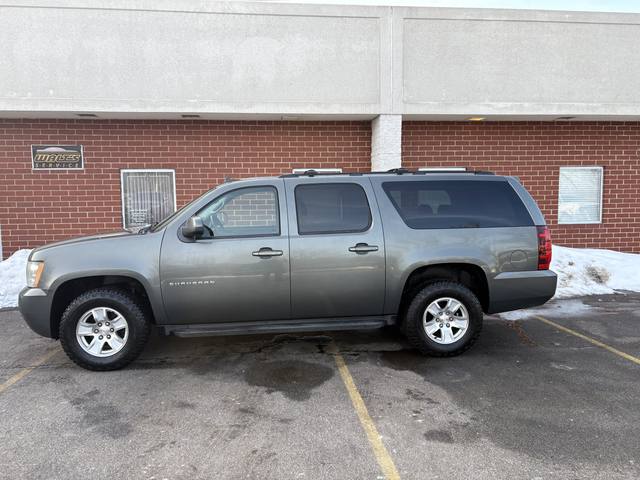 2011 Chevrolet Suburban LS 1500 4WD