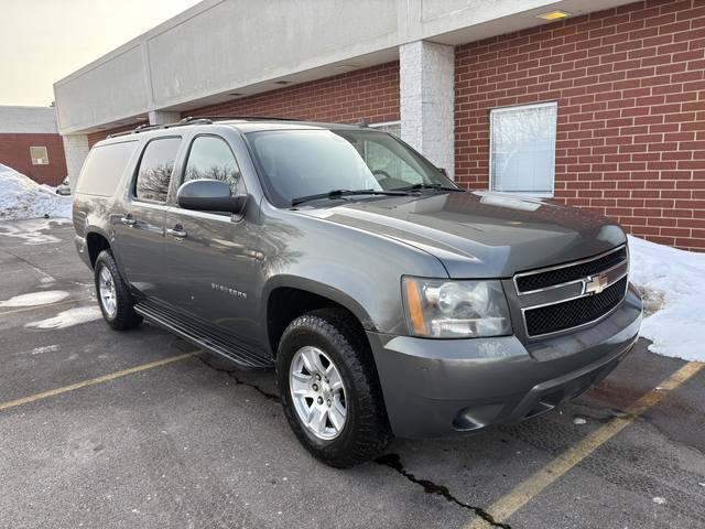 2011 Chevrolet Suburban LS 1500 4WD