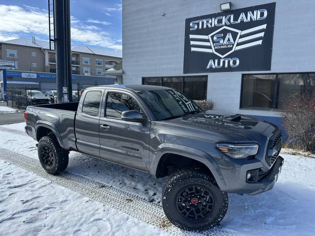 2018 Toyota Tacoma TRD Sport  Access Cab 4WD