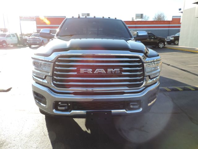 2022 RAM 3500 Crew Cab Longhorn Flatbed 4WD DRW