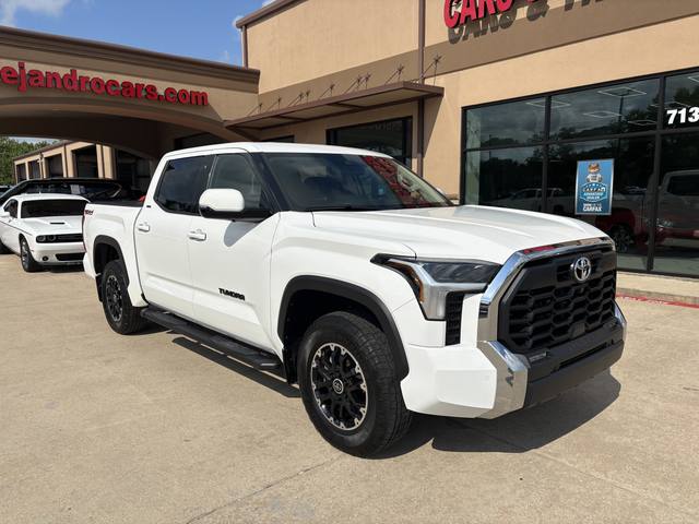 2023 Toyota Tundra SR5 CrewMax 4WD