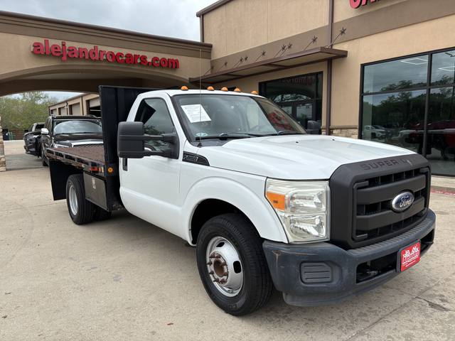 2011 Ford F-350 SD XLT Flat Bed DRW 2WD