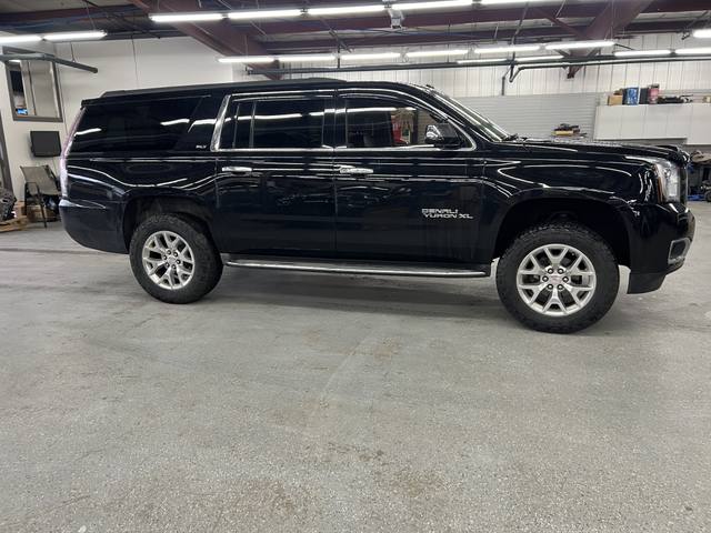 2015 GMC Yukon XL SLT 1/2 Ton 4WD