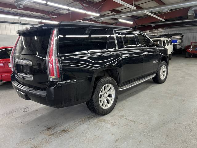 2015 GMC Yukon XL SLT 1/2 Ton 4WD